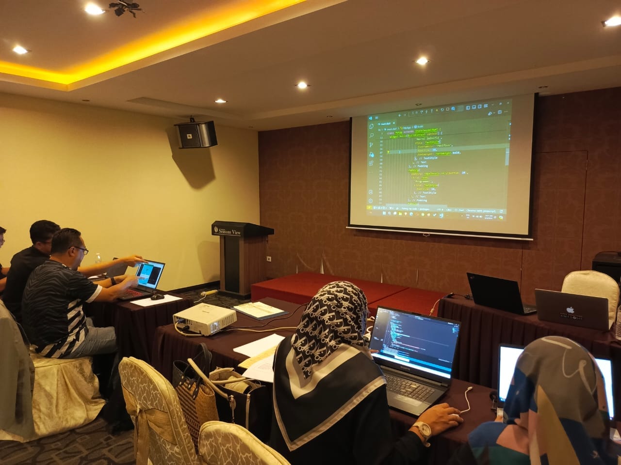 Flutter training cohort during a session